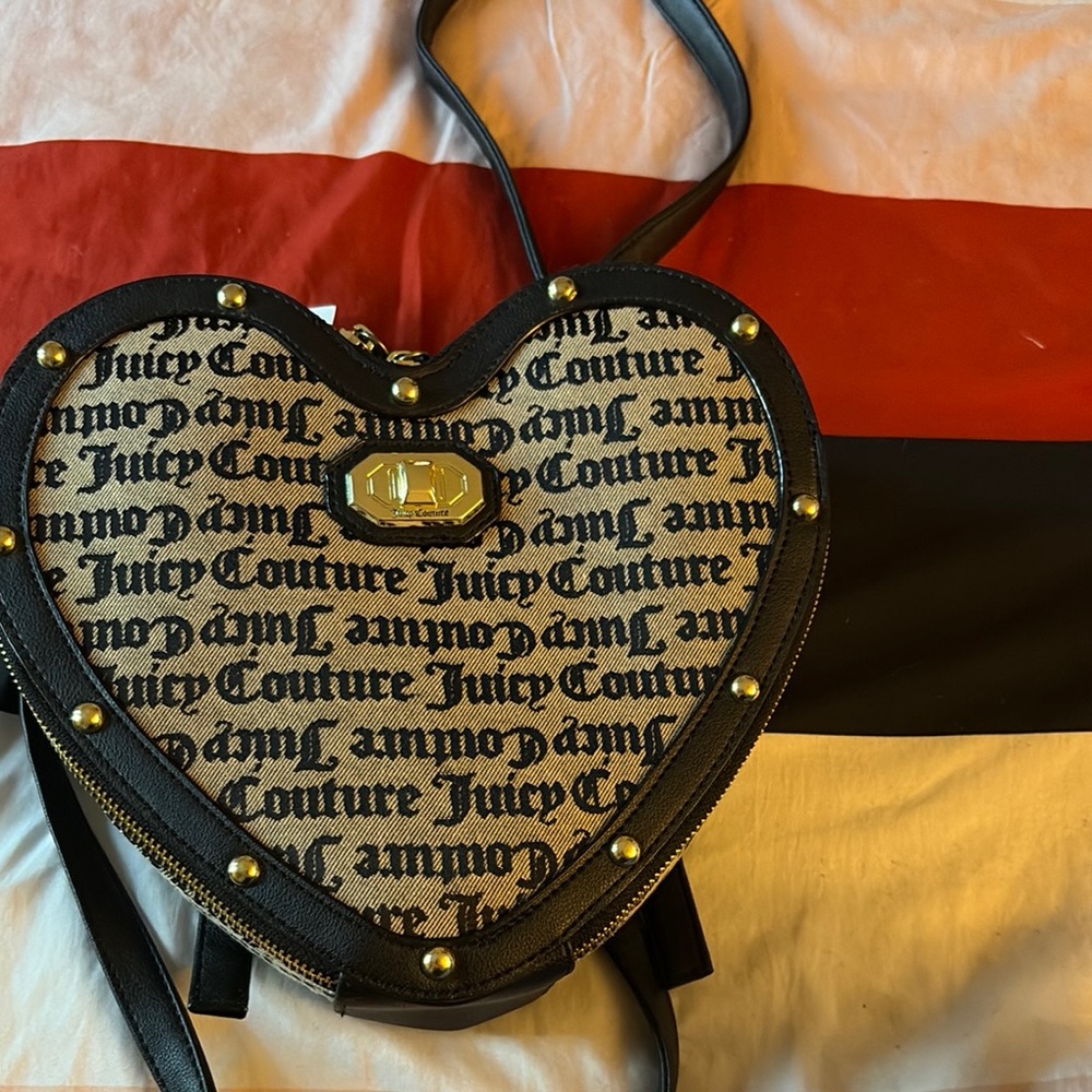 Juicy Couture Black and Cream Heart Crossbody Bag